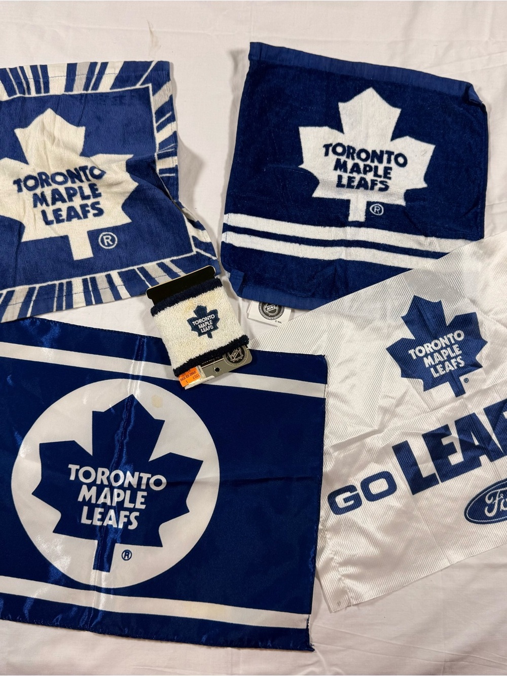 Toronto Maple Leafs Fan Towel Set